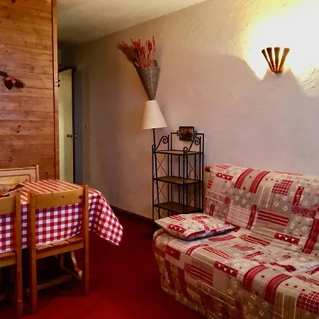 Apartment Chaleureux Au Pied Des Pistes, 3-4 Pers, Vue Mont Blanc - Fr-1-181-2566 *